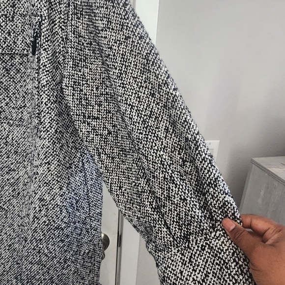 H&M Tweed Shacket size medium - Picture 5 of 6